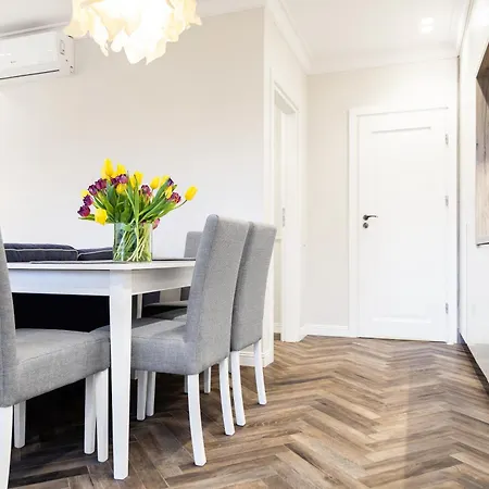 Apartamento Househost : Sarego Street Cracóvia